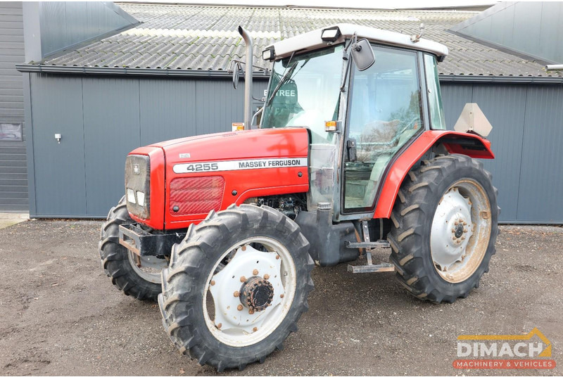 Massey Ferguson 4255 4x4 NL tractor - airco - lage uren - Tracteur agricole: photos 1 Massey Ferguson 4255 4x4 NL tractor - airco - lage uren - Tracteur agricole: photos 1