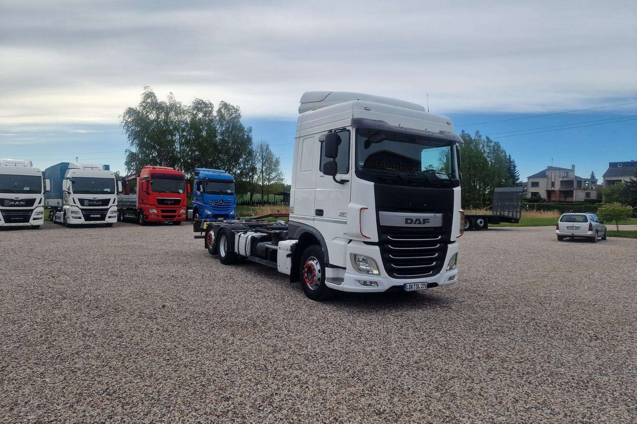 DAF XF 460 - Camion porte-conteneur/ Caisse mobile: photos 1 DAF XF 460 - Camion porte-conteneur/ Caisse mobile: photos 1