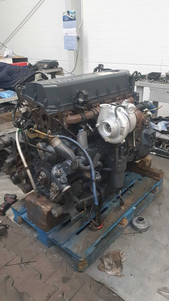 Silnik Iveco F2CFE613A F2CFE614A F2CFE611A Cursor 9 CASE NEW HOLLAND - Moteur: photos 1 Silnik Iveco F2CFE613A F2CFE614A F2CFE611A Cursor 9 CASE NEW HOLLAND - Moteur: photos 1