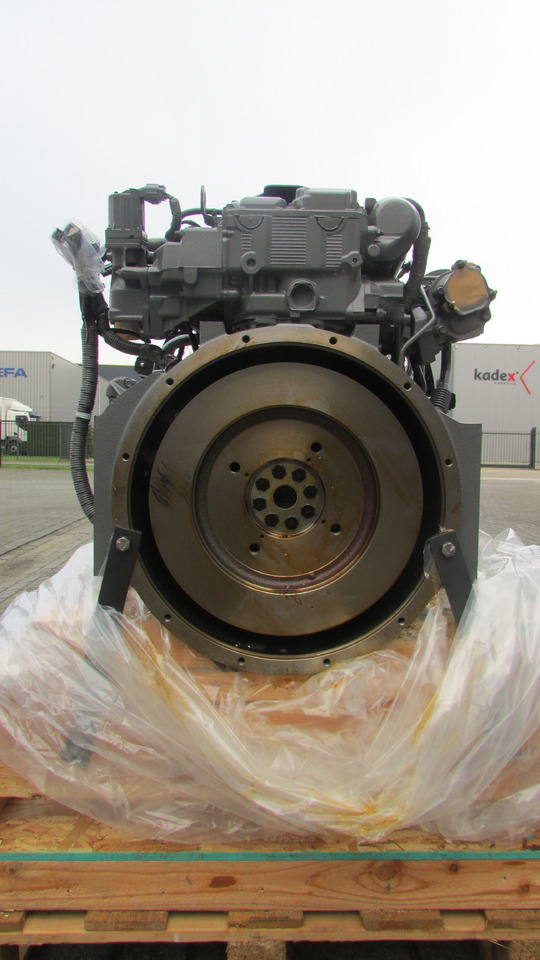 Isuzu SPECIAL PRICE 6HK1XYSA-01 € 22.900,= net ex vat 6HK1XYSS-01 € 22.900,= net ex vat ENGINES for EXCAVATOR HITACHI 4JJ1 - 4HK1 - 6HK1 JCB 4JJ1 - 4HK1 6HK1 CASE 4JJ1 - 4HK1 - 6HK1 - Moteur pour Pelle: photos 3 Isuzu SPECIAL PRICE 6HK1XYSA-01 € 22.900,= net ex vat 6HK1XYSS-01 € 22.900,= net ex vat ENGINES for EXCAVATOR HITACHI 4JJ1 - 4HK1 - 6HK1 JCB 4JJ1 - 4HK1 6HK1 CASE 4JJ1 - 4HK1 - 6HK1 - Moteur pour Pelle: photos 3