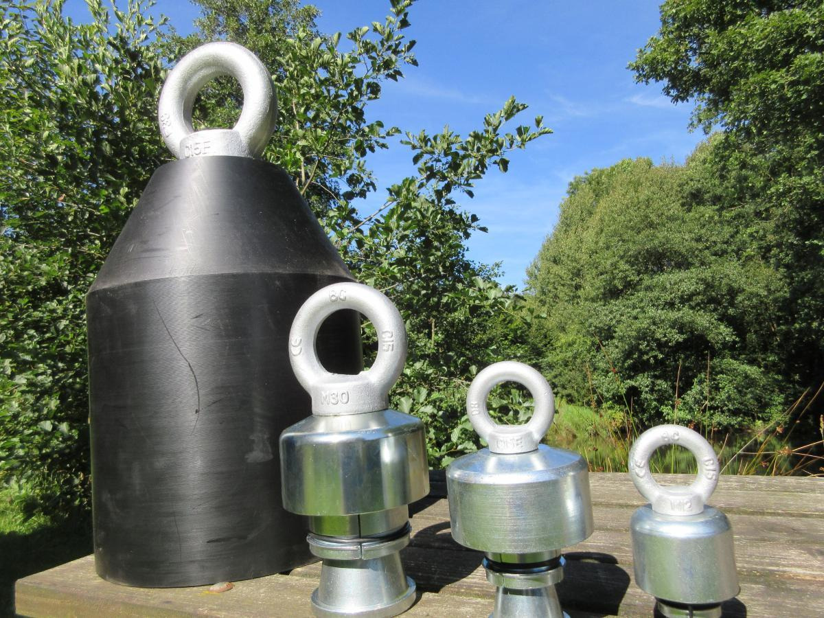 Vorschweißköpfe aus HDPE Weldingheads HDPE - Pièces de rechange pour Aléseuse directionnelle: photos 1 Vorschweißköpfe aus HDPE Weldingheads HDPE - Pièces de rechange pour Aléseuse directionnelle: photos 1
