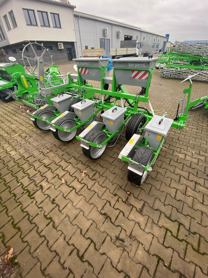BOMET Precision seeder / Semoir de précision / Siewnik punktowy - Semoir monograine: photos 2 BOMET Precision seeder / Semoir de précision / Siewnik punktowy - Semoir monograine: photos 2