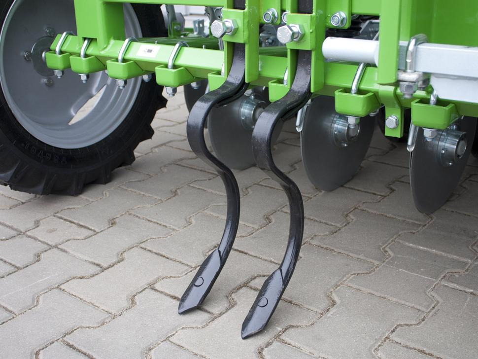 Bomet Drillmaschine / Seeder / Semoir / Seminatrice / Sembradora / Сеялка / Siewnik 3 m - Semoir: photos 5 Bomet Drillmaschine / Seeder / Semoir / Seminatrice / Sembradora / Сеялка / Siewnik 3 m - Semoir: photos 5