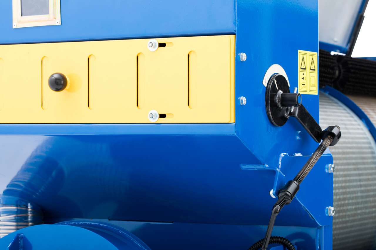 Dozamech Getreidereingier / Grain cleaner / Nettoyeur de céréales / Limpiadora de tambor para cerea / Pulitrice a tamburo per cereali / Барабанный очиститель для зерновых культур / Czyszczalnia bębnowa do zbóż - Nettoyeur séparateur: photos 4 Dozamech Getreidereingier / Grain cleaner / Nettoyeur de céréales / Limpiadora de tambor para cerea / Pulitrice a tamburo per cereali / Барабанный очиститель для зерновых культур / Czyszczalnia bębnowa do zbóż - Nettoyeur séparateur: photos 4