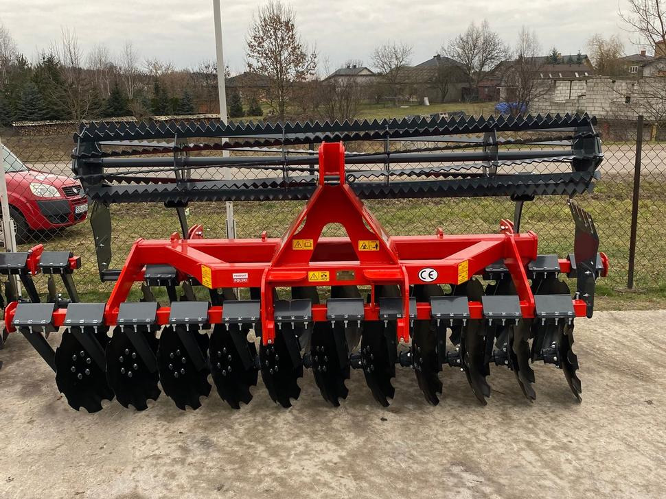 Janpol Scheibenegge / Disc harrow / Déchaumeur à disques / Erpice a dischi / Средняя дисковая борона / Brona talerzowa medium „COMPACT” 3 m - Cover crop: photos 2 Janpol Scheibenegge / Disc harrow / Déchaumeur à disques / Erpice a dischi / Средняя дисковая борона / Brona talerzowa medium „COMPACT” 3 m - Cover crop: photos 2