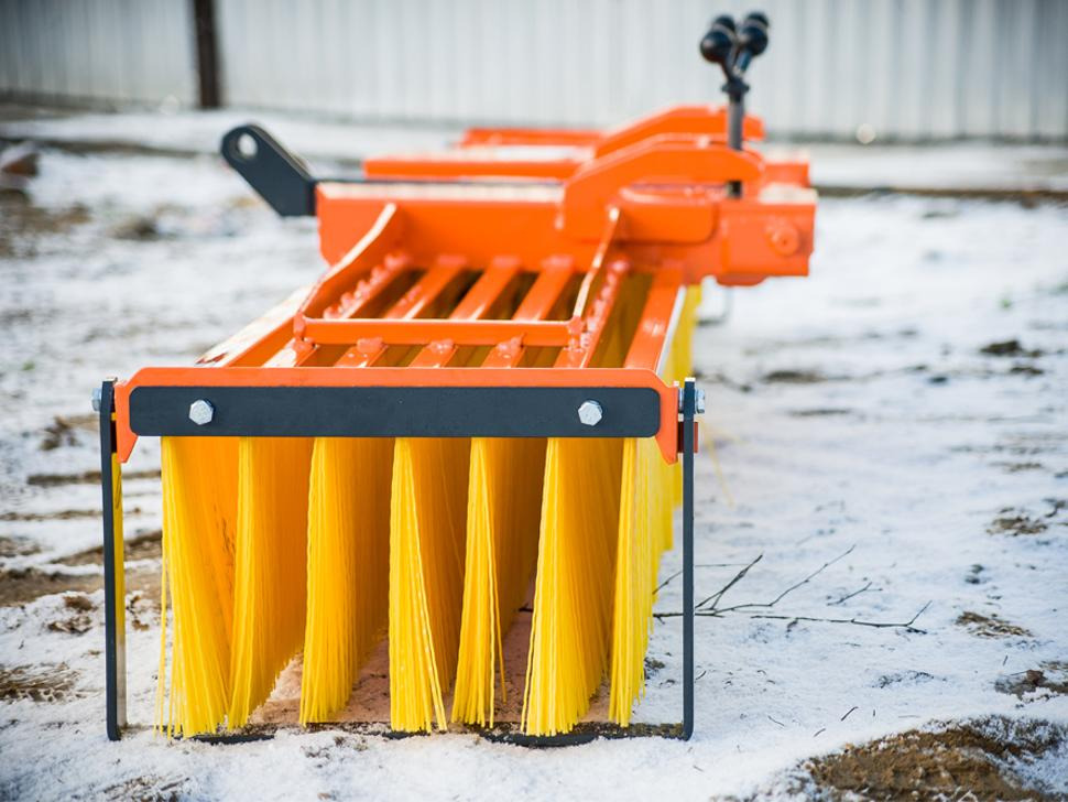 Moderntech Kehrmaschine / Sweeper / Balayeuse / Spazzolatrice / Подметальная машина / Zamiatarka 3 m - Balayeuse de voirie pour Brosse: photos 4 Moderntech Kehrmaschine / Sweeper / Balayeuse / Spazzolatrice / Подметальная машина / Zamiatarka 3 m - Balayeuse de voirie pour Brosse: photos 4