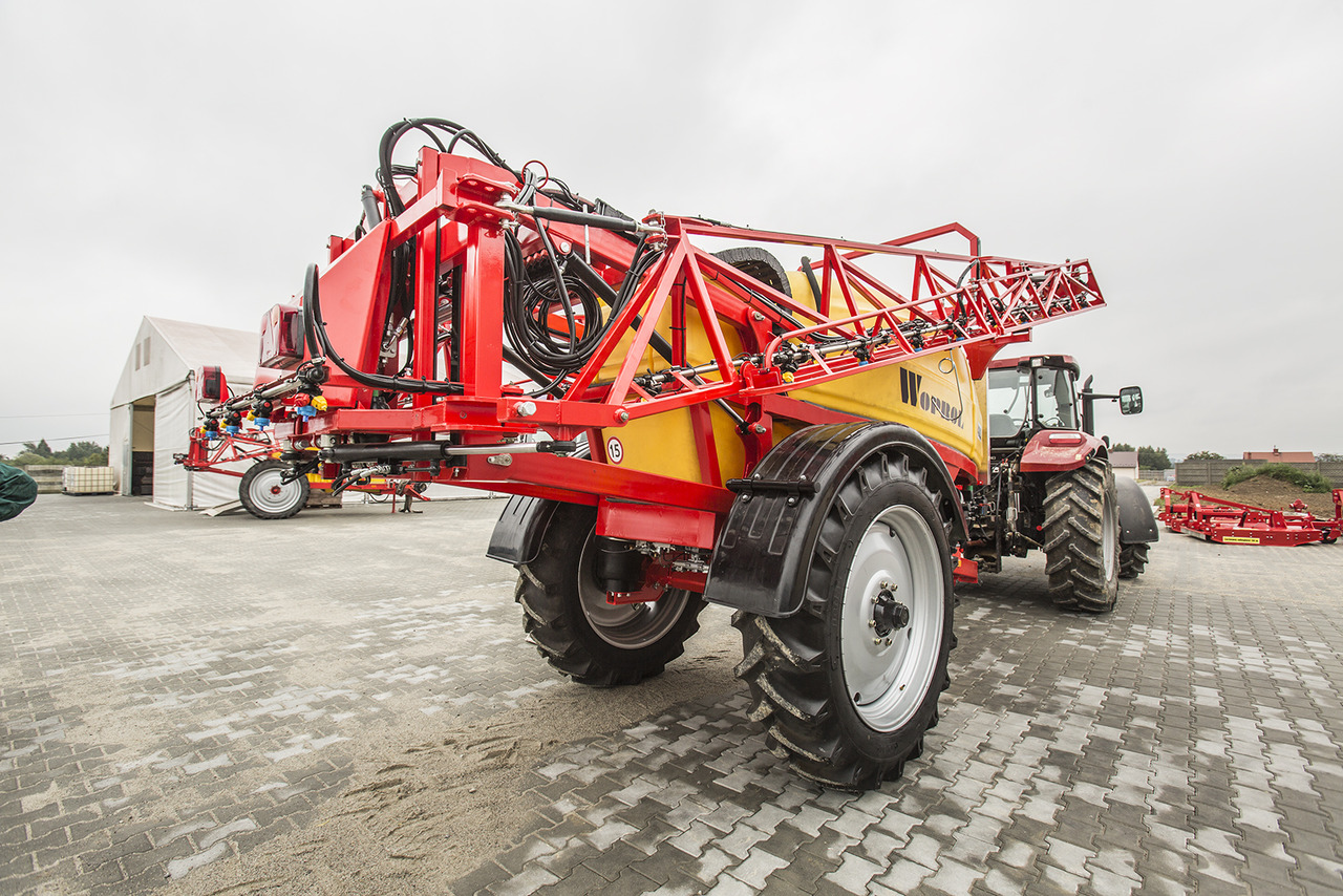 WOPROL Feldspritze / Sprayer / Pulvérisateur / Opryskiwacz 4000 L - Pulvérisateur traîné: photos 4 WOPROL Feldspritze / Sprayer / Pulvérisateur / Opryskiwacz 4000 L - Pulvérisateur traîné: photos 4