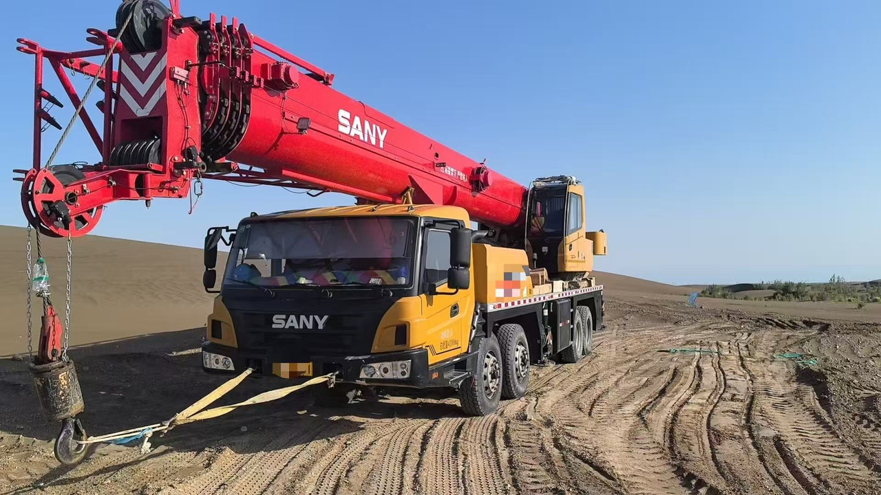 SANY SANY SANY - Grue mobile: photos 1 SANY SANY SANY - Grue mobile: photos 1