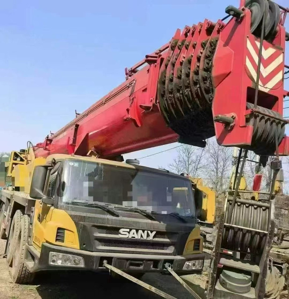 SANY STC1000T7 - Grue mobile: photos 3 SANY STC1000T7 - Grue mobile: photos 3