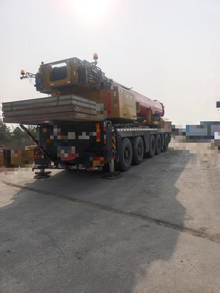 SANY STC220 - Grue mobile: photos 3 SANY STC220 - Grue mobile: photos 3