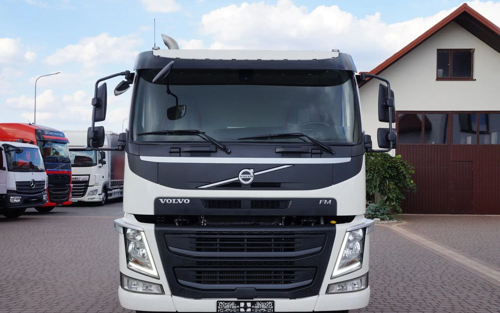 Volvo FM 6X2 EURO 6 RAMA DO ZABUDOWY 2019r OŚ SKRĘTNA PODNOSZONA SCANIA - Châssis cabine: photos 3 Volvo FM 6X2 EURO 6 RAMA DO ZABUDOWY 2019r OŚ SKRĘTNA PODNOSZONA SCANIA - Châssis cabine: photos 3