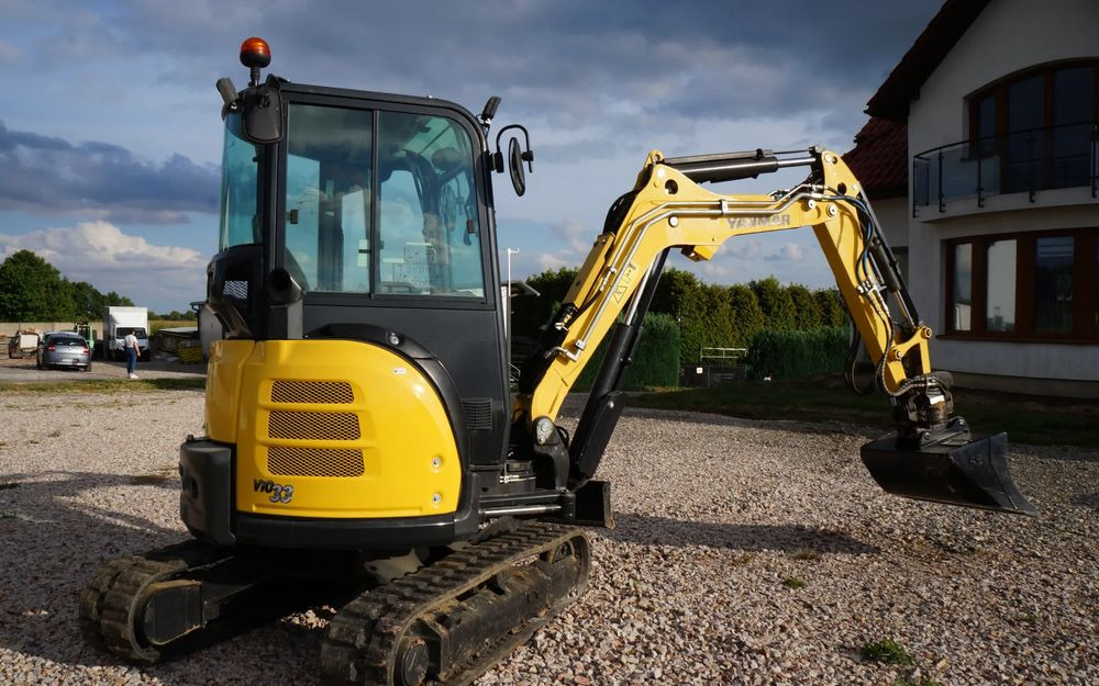 Yanmar VIO 33 - U 2017 rok Tiltrotator Centralne Smarowanie Głowica Obrotowa - Mini pelle: photos 4 Yanmar VIO 33 - U 2017 rok Tiltrotator Centralne Smarowanie Głowica Obrotowa - Mini pelle: photos 4
