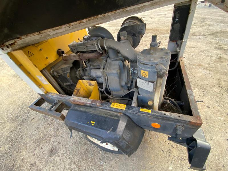 Crédit-bail de ATLAS COPCO XAS 56 Compresseur d'air sur roues ATLAS COPCO XAS 56 Compresseur d'air sur roues: photos 8