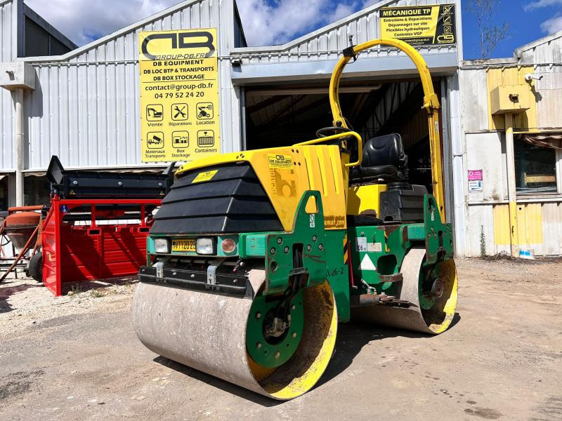 Ammann COMPACTEUR AV26-2 ROULEAU TANDEM VIBRANT ARTICULÉ - Mini compacteur: photos 1 Ammann COMPACTEUR AV26-2 ROULEAU TANDEM VIBRANT ARTICULÉ - Mini compacteur: photos 1