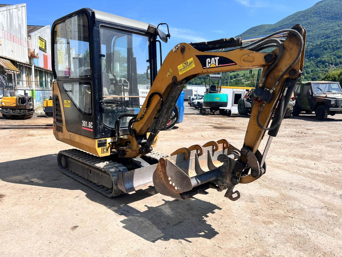 Caterpillar 301.6C MINIPELLE 1,7T (NET DE TVA) - Mini pelle: photos 5 Caterpillar 301.6C MINIPELLE 1,7T (NET DE TVA) - Mini pelle: photos 5