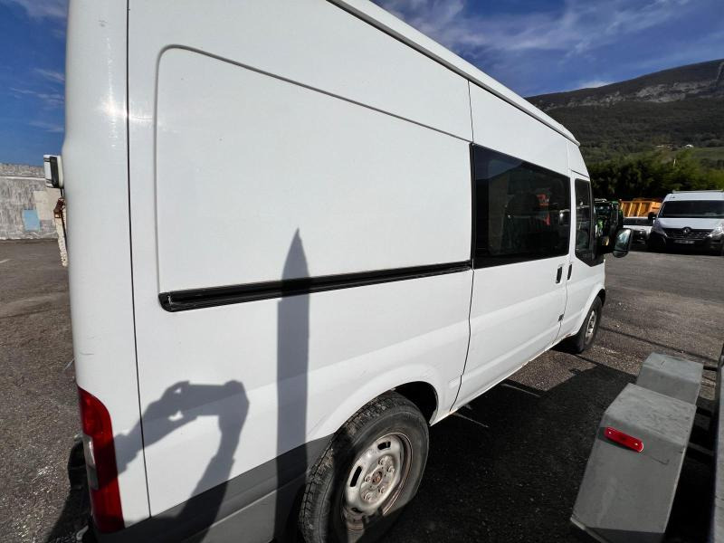 Ford Transit 2,2L TDCI 140cv Moteur HS - Fourgonnette: photos 4 Ford Transit 2,2L TDCI 140cv Moteur HS - Fourgonnette: photos 4