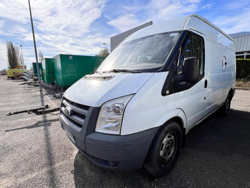 Ford Transit 2,2L TDCI 140cv Moteur HS - Fourgonnette: photos 2 Ford Transit 2,2L TDCI 140cv Moteur HS - Fourgonnette: photos 2