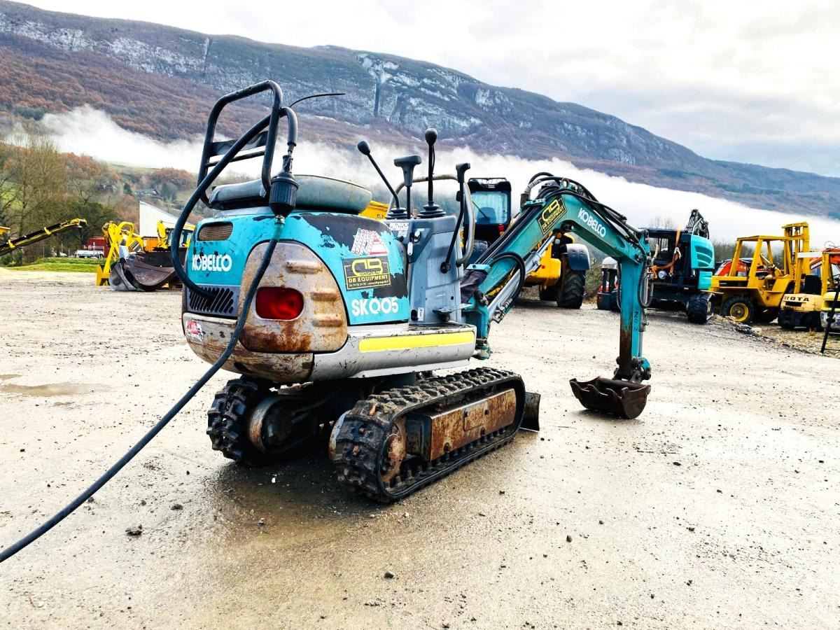 KOBELCO Mini pelle électrique SK007 - Mini pelle: photos 4 KOBELCO Mini pelle électrique SK007 - Mini pelle: photos 4