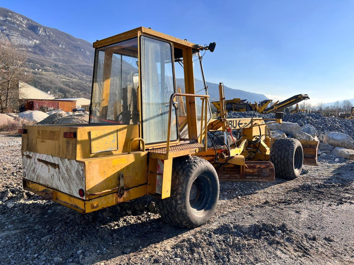 Mbu G50A NIVELEUSE 7T - Niveleuse: photos 3 Mbu G50A NIVELEUSE 7T - Niveleuse: photos 3