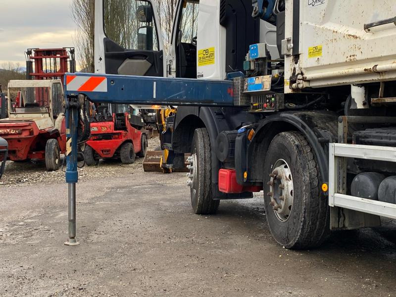 Camion benne, Camion grue RENAULT KERAX 8x4 520 BIBENNE CIF GRUE CORMACH: photos 9