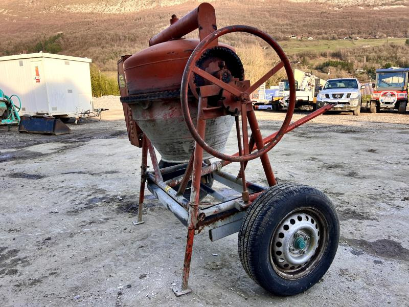 VITO Bétonnière VT 350 - Bétonnière: photos 4 VITO Bétonnière VT 350 - Bétonnière: photos 4