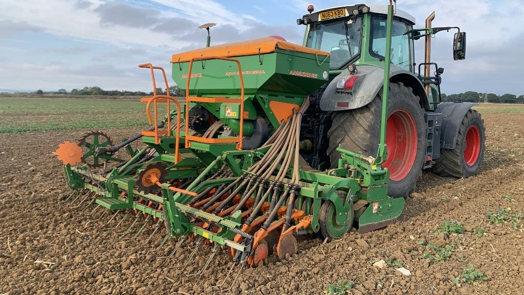 Amazone AD-P 403 Special Combination - Semoir: photos 1 Amazone AD-P 403 Special Combination - Semoir: photos 1