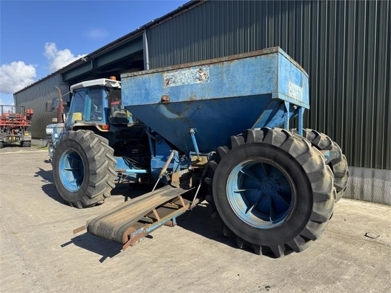 Ford 5610 Dual Power Gravel Cart - Tombereau articulé: photos 2 Ford 5610 Dual Power Gravel Cart - Tombereau articulé: photos 2