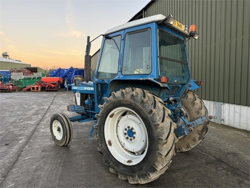 Ford Ford 7610 2wd - Tracteur agricole: photos 2 Ford Ford 7610 2wd - Tracteur agricole: photos 2