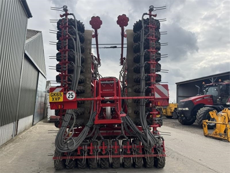 Horsch Sprinter 9SW Seed Drill **Grain,Fert & Small Seed* - Combiné de semis: photos 3 Horsch Sprinter 9SW Seed Drill **Grain,Fert & Small Seed* - Combiné de semis: photos 3