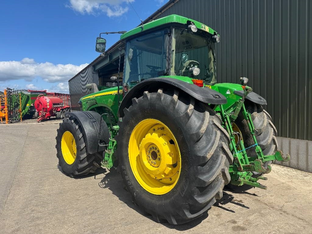 John Deere 8420 - Tracteur agricole: photos 2 John Deere 8420 - Tracteur agricole: photos 2