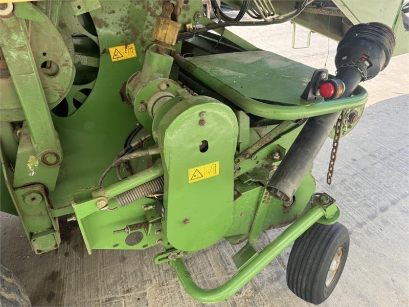 Crédit-bail de Krone Krone Big Pack 12130 Square Baler  Krone Krone Big Pack 12130 Square Baler: photos 14