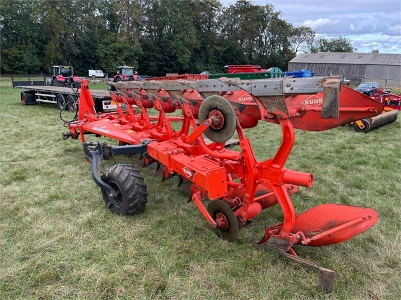 Kuhn Multi-Master 153 6 Furrow Plough - Charrue: photos 3 Kuhn Multi-Master 153 6 Furrow Plough - Charrue: photos 3