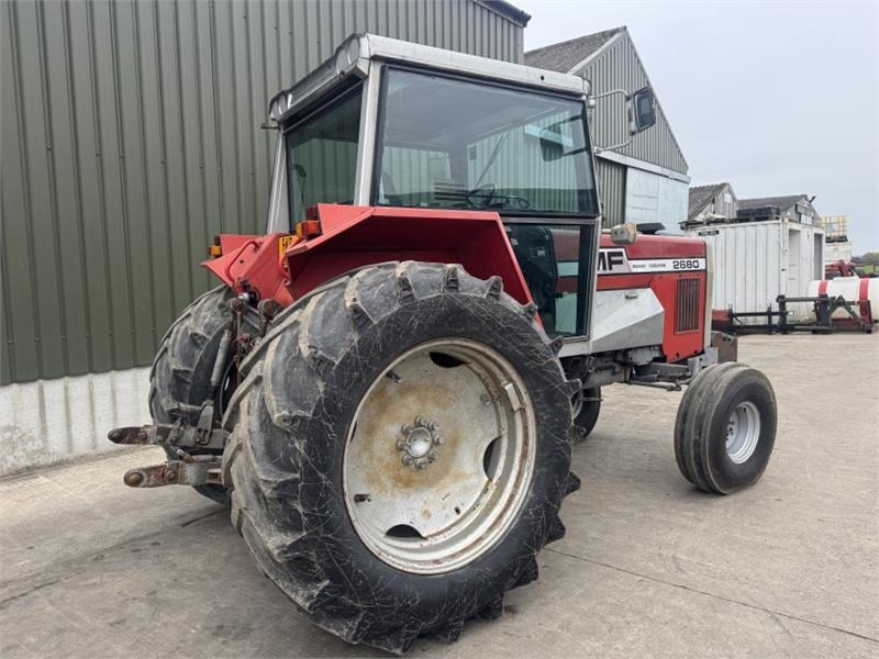 Massey Ferguson 2680 2WD **Low Hours** - Tracteur agricole: photos 4 Massey Ferguson 2680 2WD **Low Hours** - Tracteur agricole: photos 4