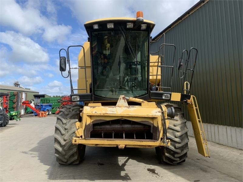 New Holland/Laverda New Holland TL58i / Laverda Hi - Accessoire de matériels de récolte: photos 5 New Holland/Laverda New Holland TL58i / Laverda Hi - Accessoire de matériels de récolte: photos 5