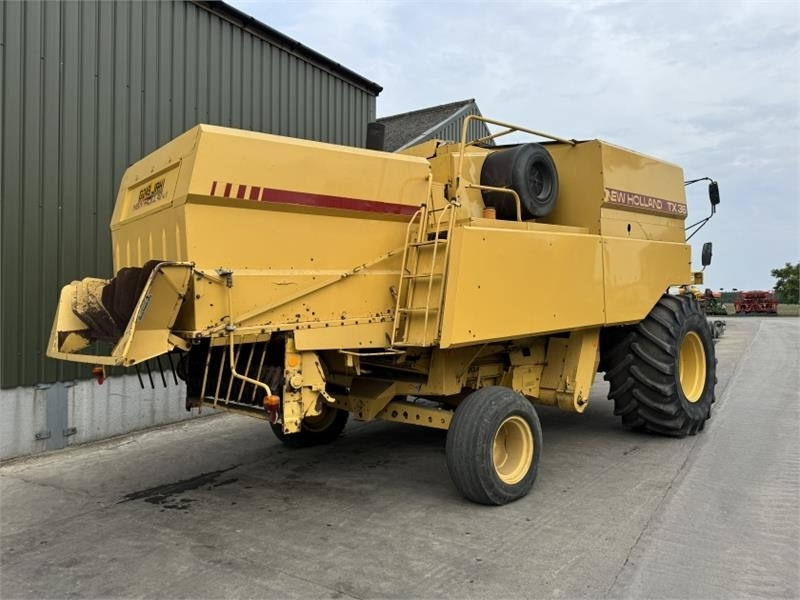 New Holland TX 36 - Accessoire de matériels de récolte: photos 2 New Holland TX 36 - Accessoire de matériels de récolte: photos 2