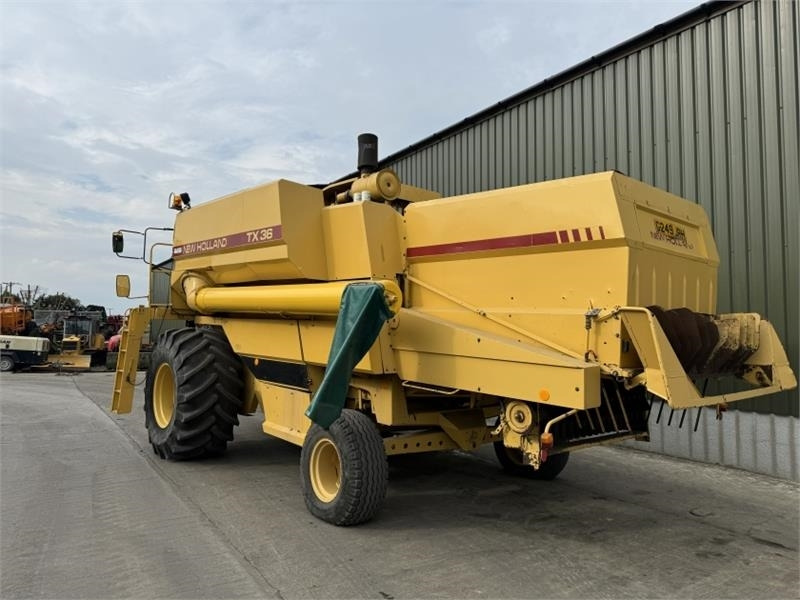 New Holland TX 36 - Accessoire de matériels de récolte: photos 4 New Holland TX 36 - Accessoire de matériels de récolte: photos 4