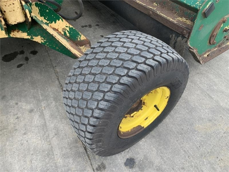 Spearhead Trident 4000 4M Folding Flail Mower - Faucheuse: photos 5 Spearhead Trident 4000 4M Folding Flail Mower - Faucheuse: photos 5