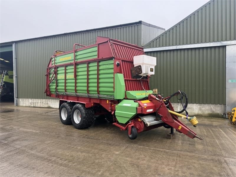 Strautmann Super Vitesse Silage Wagon - Autochargeuse: photos 1 Strautmann Super Vitesse Silage Wagon - Autochargeuse: photos 1