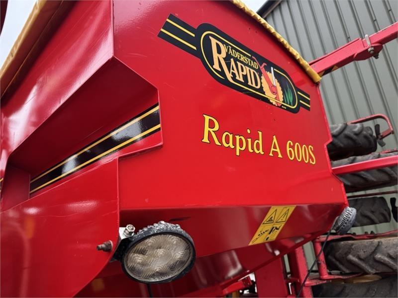Vaderstad Rapid RDA 600s Seed Drill - Combiné de semis: photos 4 Vaderstad Rapid RDA 600s Seed Drill - Combiné de semis: photos 4