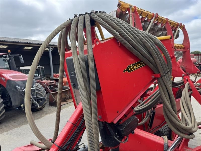 Vaderstad Vaderstad Bio Drill 360 - Combiné de semis: photos 4 Vaderstad Vaderstad Bio Drill 360 - Combiné de semis: photos 4