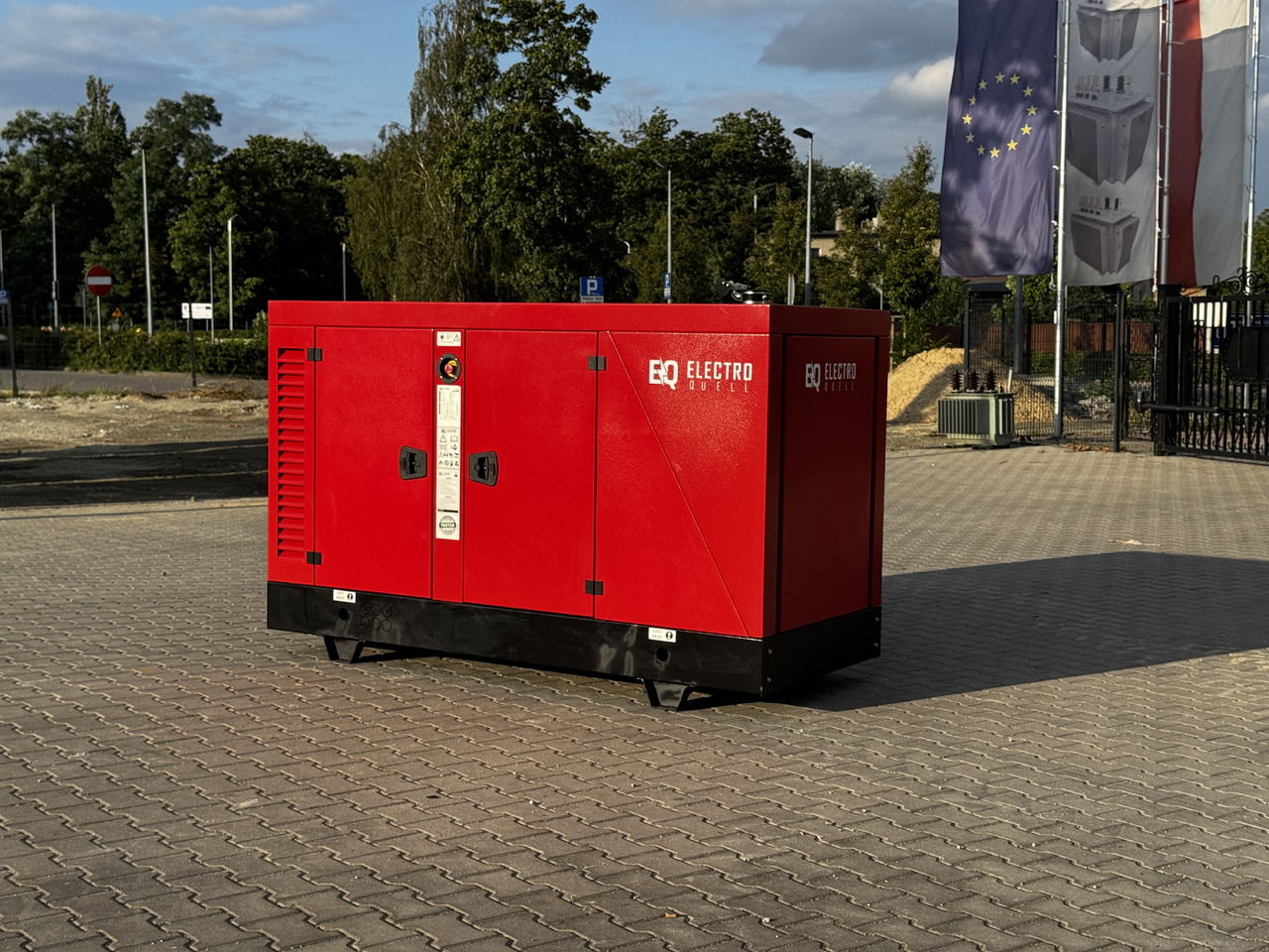 IVECO 45 kVA / 36 kW - Groupe électrogène: photos 2 IVECO 45 kVA / 36 kW - Groupe électrogène: photos 2