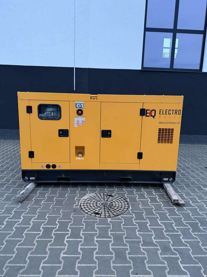 Iveco 100 kVA / 80 kW - Groupe électrogène: photos 1 Iveco 100 kVA / 80 kW - Groupe électrogène: photos 1