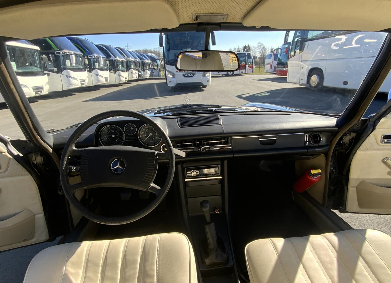 Voiture Mercedes-Benz 200 D/8: photos 13
