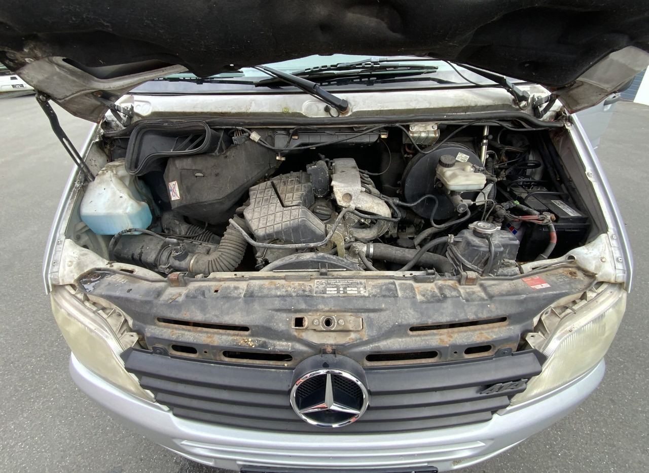 Crédit-bail de Mercedes-Benz 414 Sprinter Mercedes-Benz 414 Sprinter: photos 9