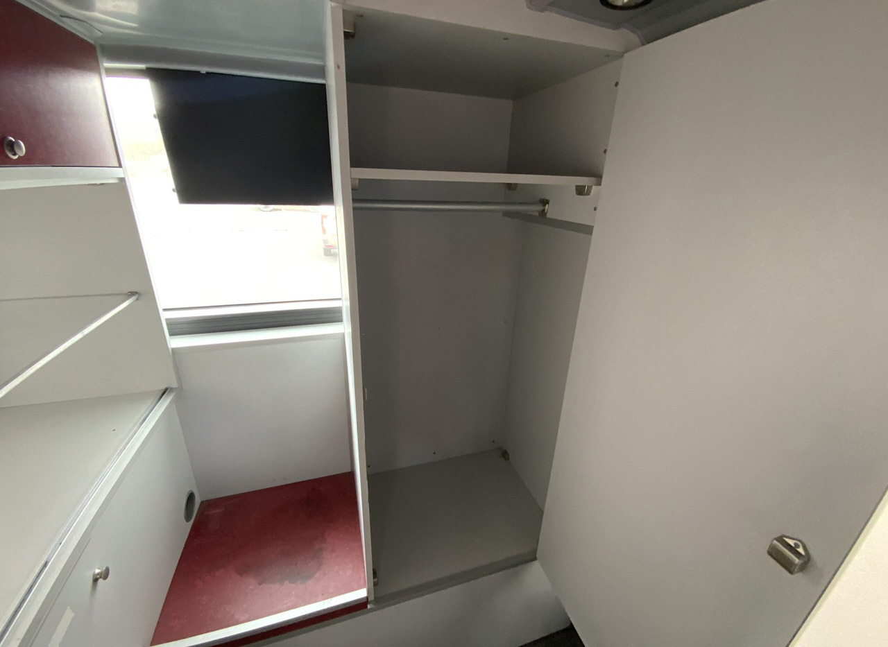 Crédit-bail de Mercedes-Benz 414 Sprinter Mercedes-Benz 414 Sprinter: photos 12