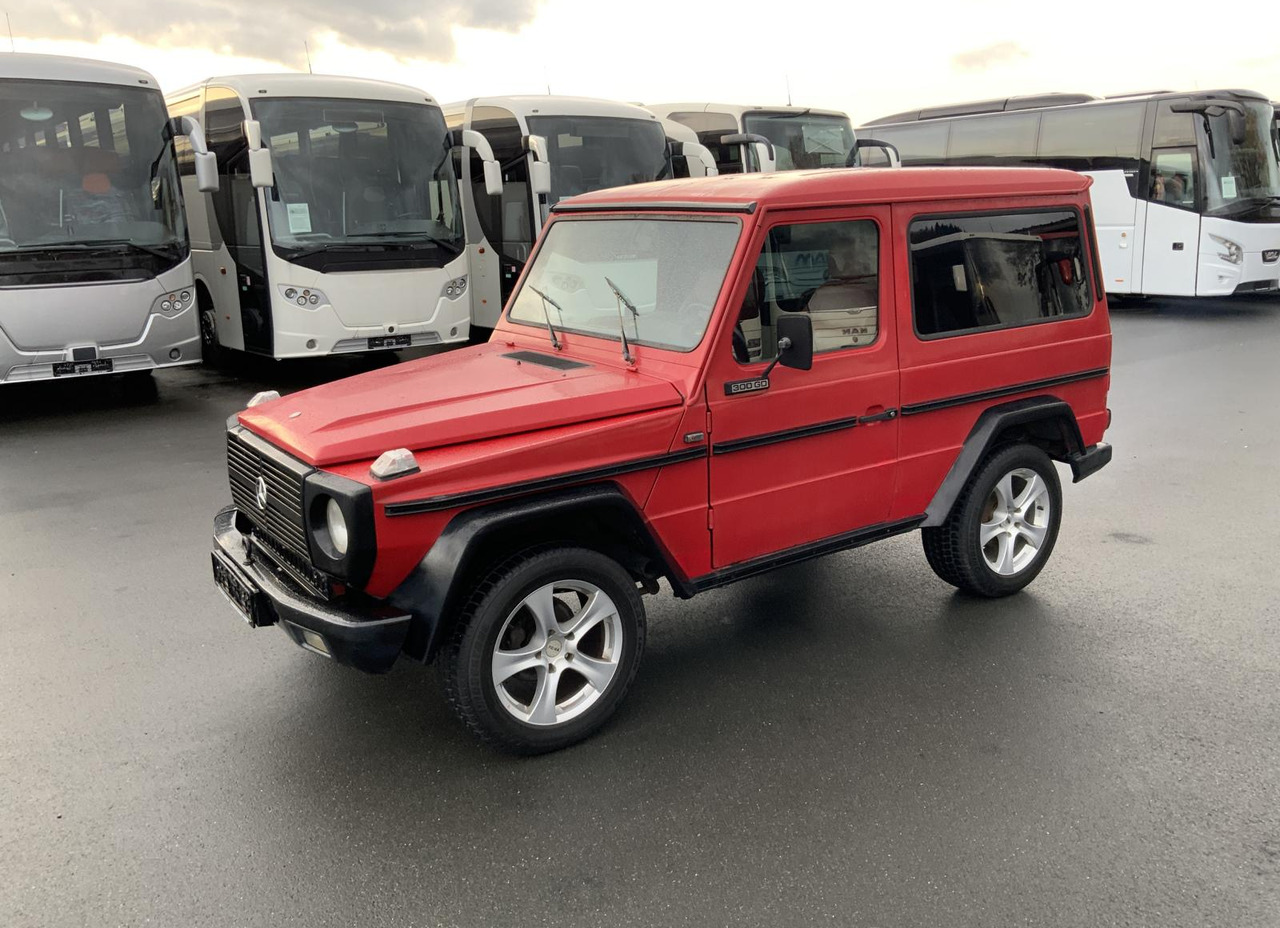 Mercedes-Benz G 300 - SUV: photos 2 Mercedes-Benz G 300 - SUV: photos 2