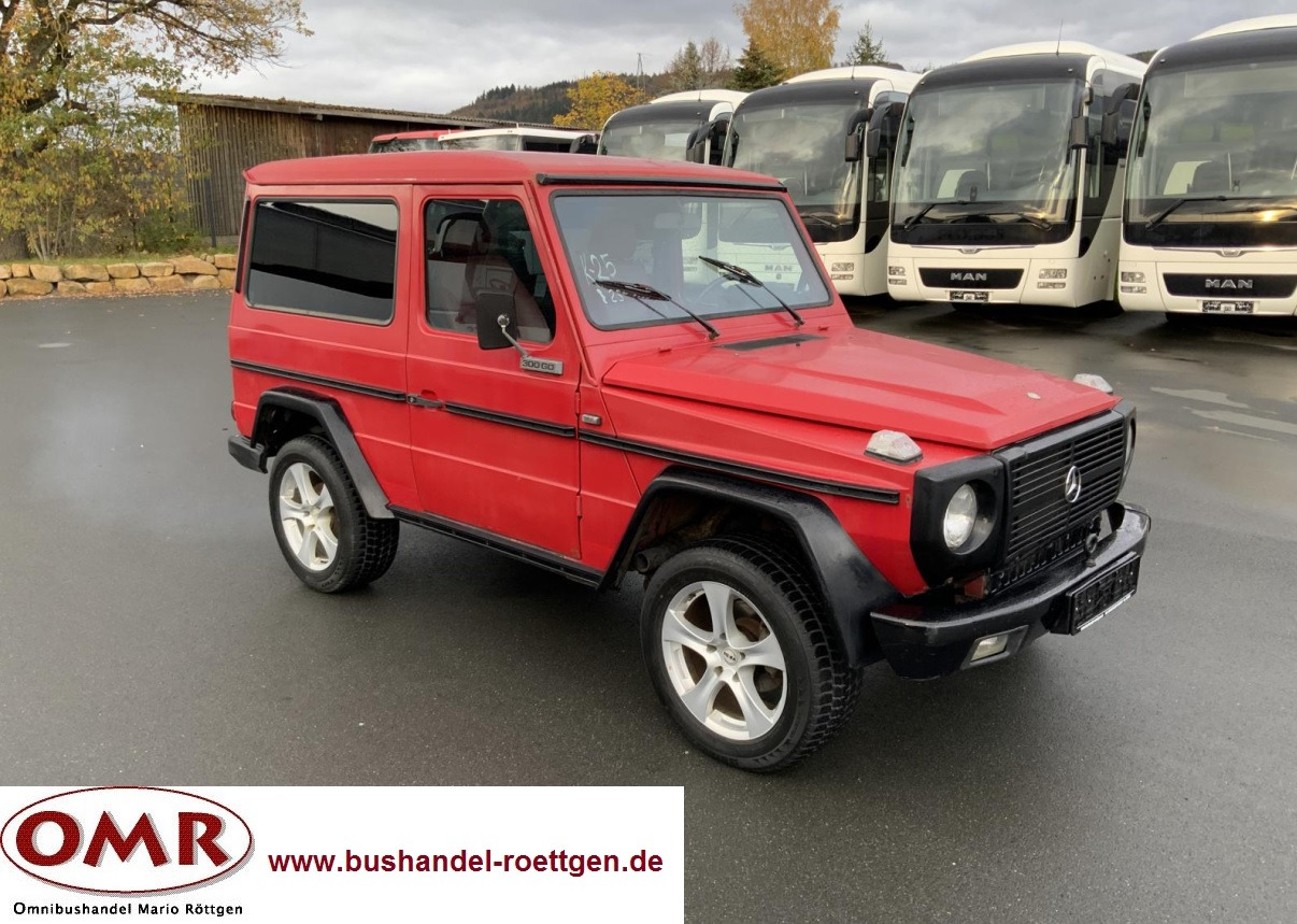 Mercedes-Benz G 300 - SUV: photos 1 Mercedes-Benz G 300 - SUV: photos 1