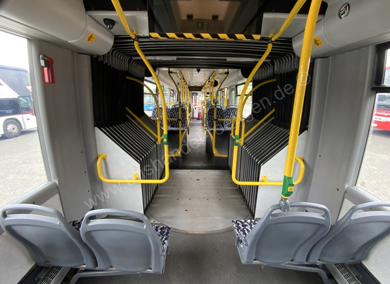 Bus articulé Scania Citywide LF: photos 17