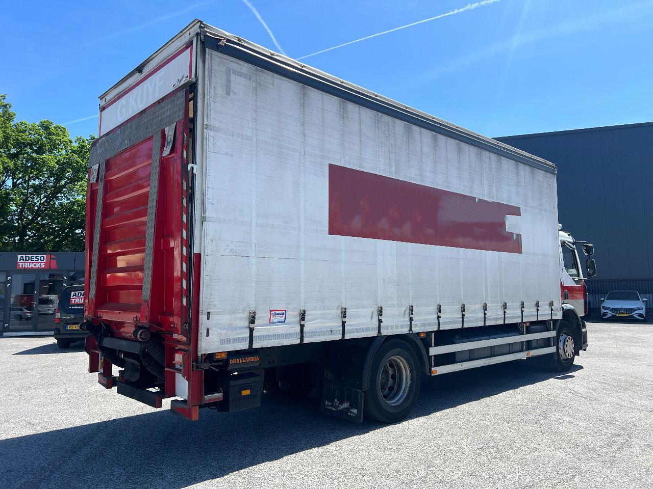 Renault D Wide 330, 19Ton, New tacho - Camion à rideaux coulissants: photos 3 Renault D Wide 330, 19Ton, New tacho - Camion à rideaux coulissants: photos 3