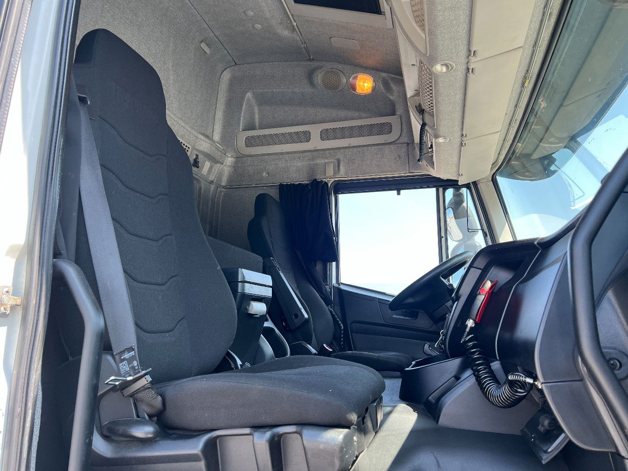 Tracteur routier Iveco Stralis 360 Active Time, Euro 6: photos 13